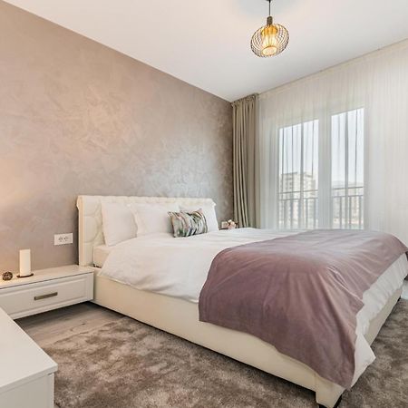 Apartament Ella 2 Braşov Esterno foto