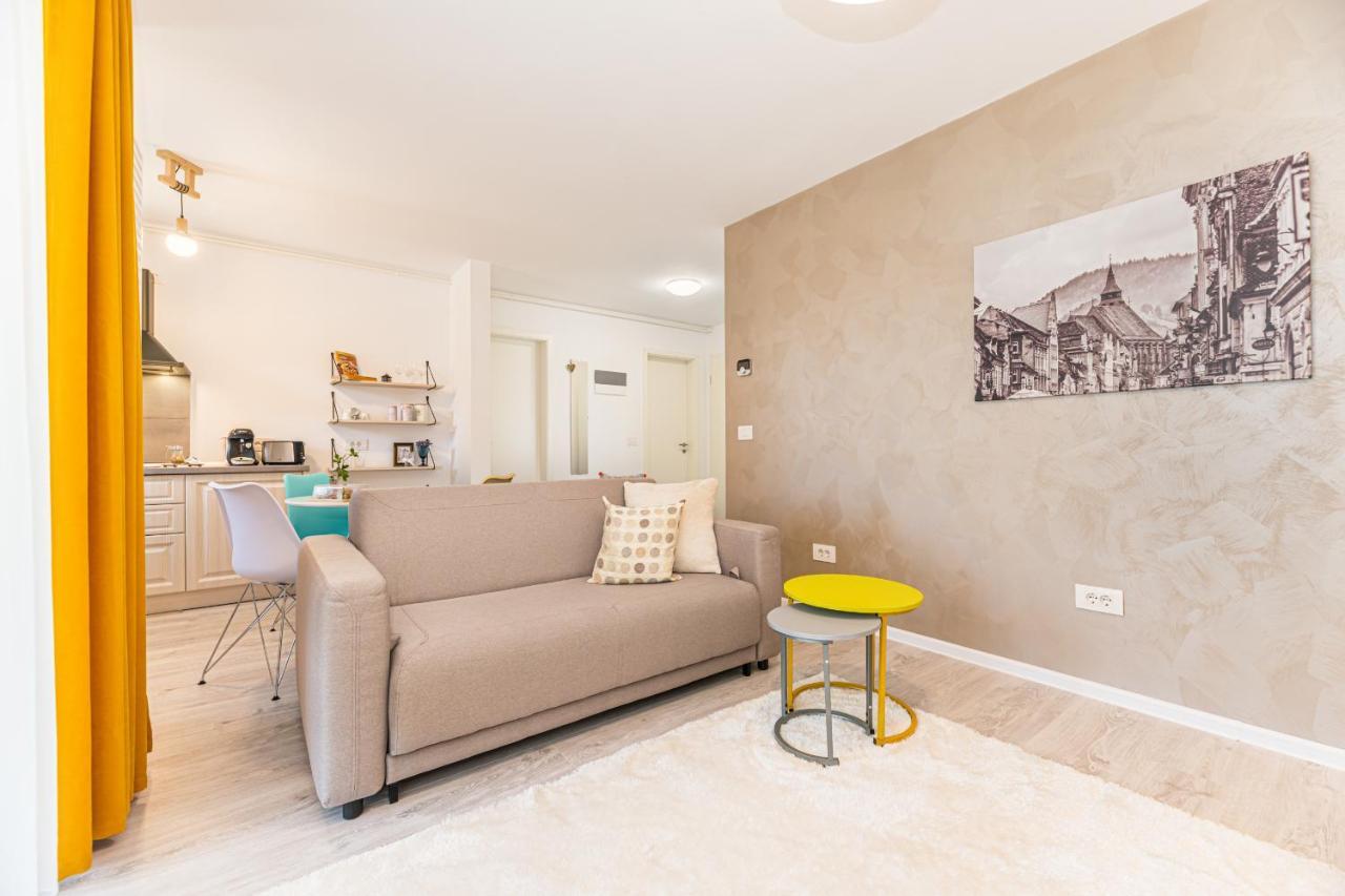 Apartament Ella 2 Braşov Esterno foto