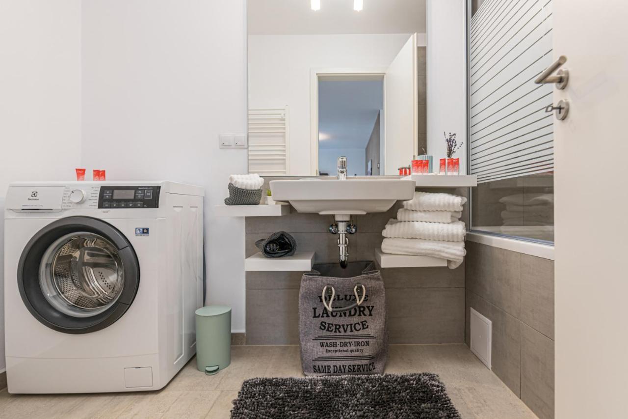 Apartament Ella 2 Braşov Esterno foto